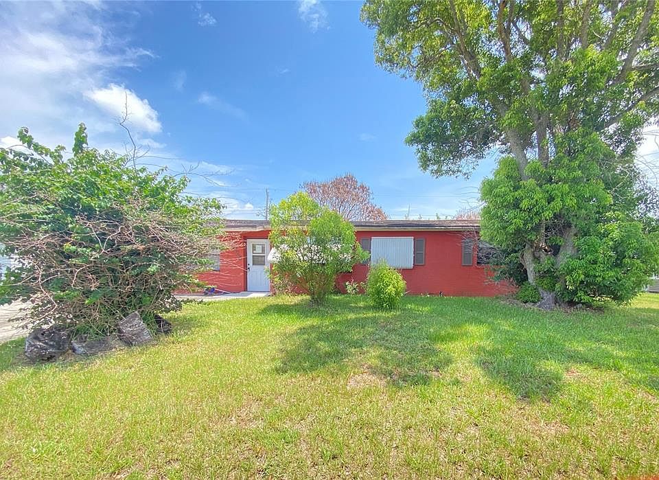 2nd image of 4425 BROWNING AVENUE