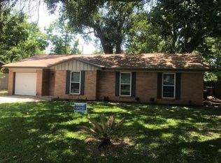 516 Hollyhock St, Richwood, TX 77531