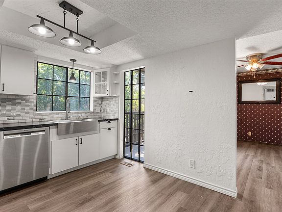 3rd image of 7435 S Winston Pl #602