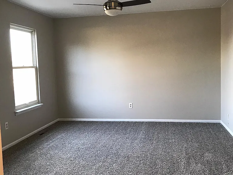3162 Worthington Ave — Photo 20