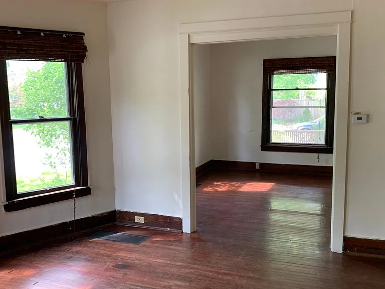 Lots of windows / light