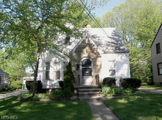 1595 Holmden Rd, South Euclid, OH 44121