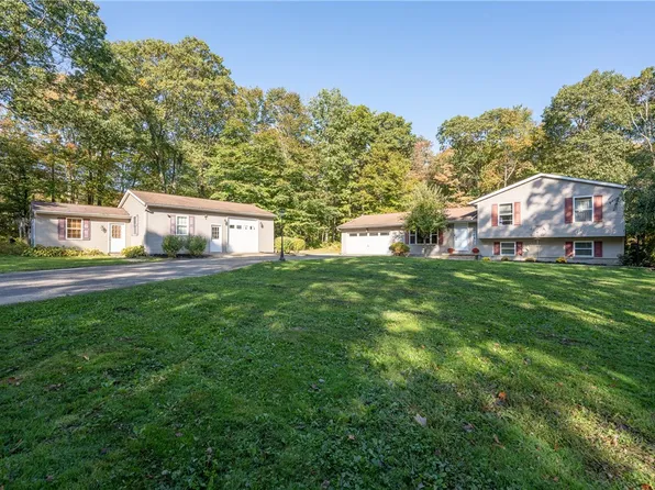 181 Meadish Rd, Latrobe, PA 15650