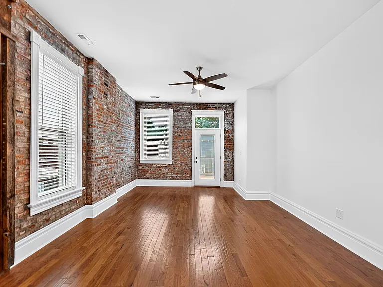 2722 Armand Pl #2F — Photo 20