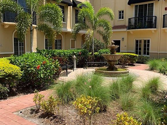 2nd image of 5223 Beach Breeze Ct #5223