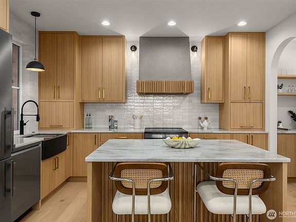 5th image of 7916 122nd Avenue NE #B