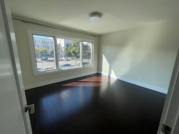711 Capp St APT 1, San Francisco, CA 94110