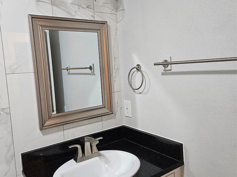 2209 Singletree Ave #A — Photo 12