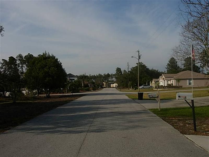 2nd image of 5222 Mentmore Ave