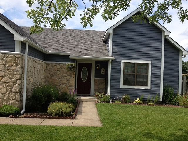 1st image of 1082 Barcelona Dr