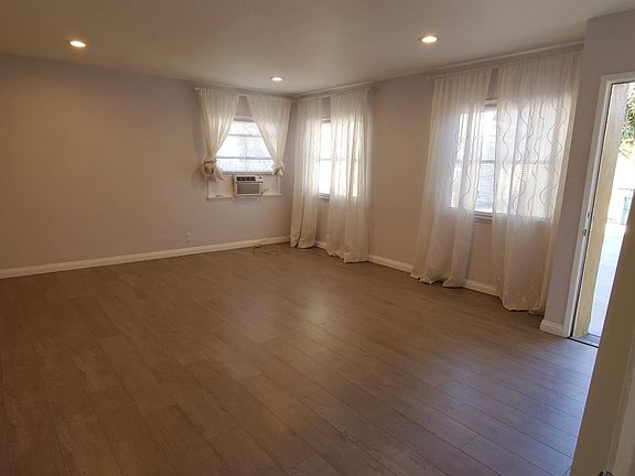 4th image of 103 N Bonnie Ave