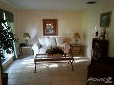 3rd image of 1410 McCrea Dr