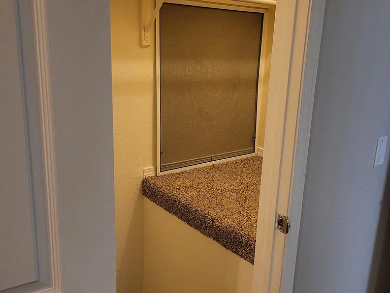 Walk-in closet