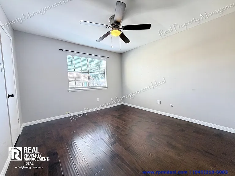 835 Dublin Dr #835C — Photo 16