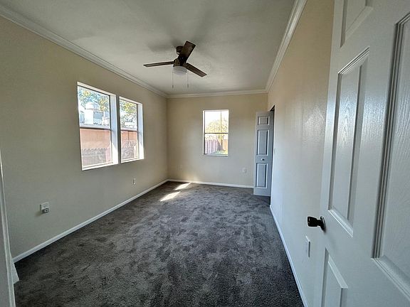 4th image of 506 E Lake Ave