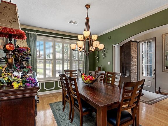 4th image of 5495 Chapel Meadow Cv