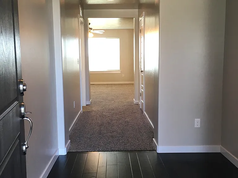 6167 N Santa Rita Ave — Photo 2