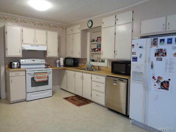 2nd image of 6070 East Ave