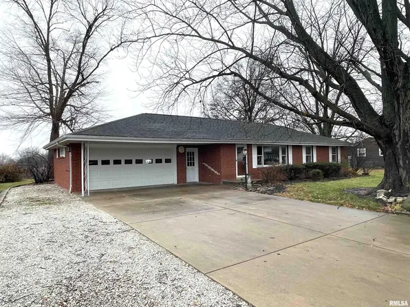 124 E Calhoun St, Brimfield, IL 61517