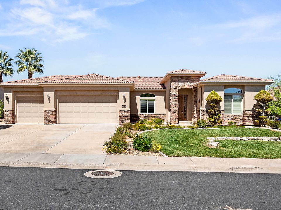 1st image of 2640 W Desert Rd