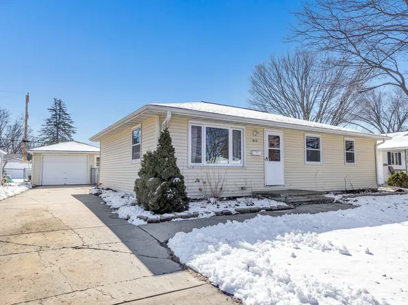 800 N Locust St, Green Bay, WI 54303