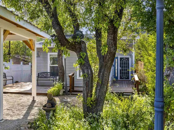 18538 Pine St, Tuolumne, CA 95379