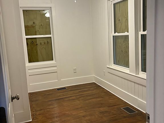 2nd image of 3318 Florida Ave