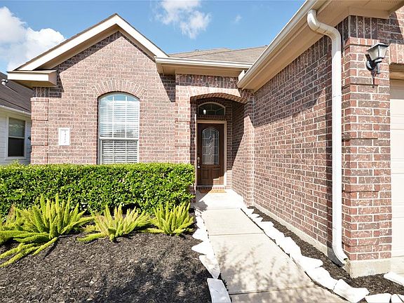 3rd image of 14210 Cypress Meadows Dr