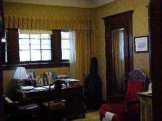 2nd image of 2611 Scottwood Ave