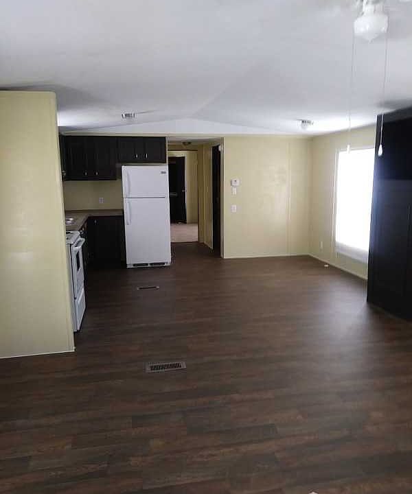 2nd image of 5475 Southcross Ranch Rd