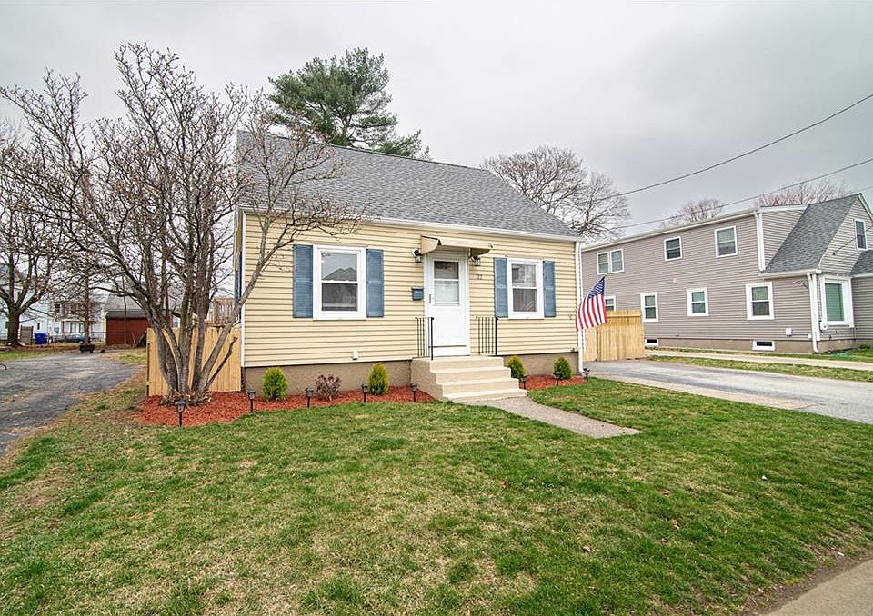 22 Bowen St, Pawtucket, RI 02861 Zillow