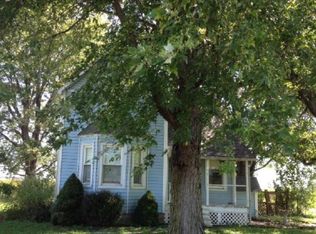 1948 Fountain Rd, Valmeyer, IL 62295