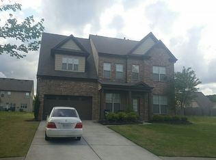 233 Pebble Chase Ln, Lawrenceville, GA 30044