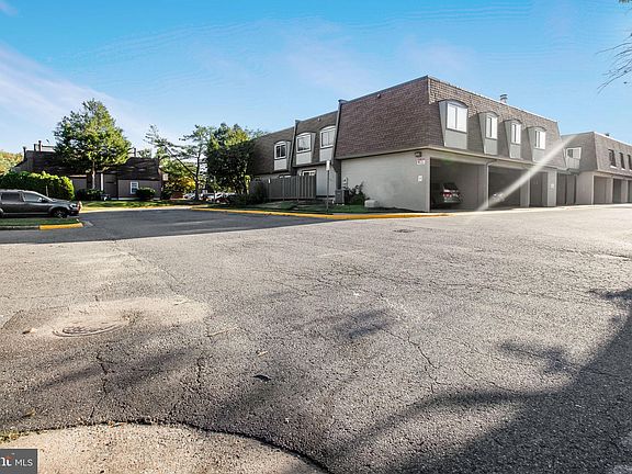 3rd image of 3803 Monte Vista Pl Suite D