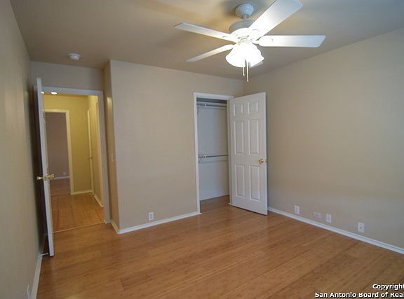 3rd image of 1601 Rolling Brook Ln