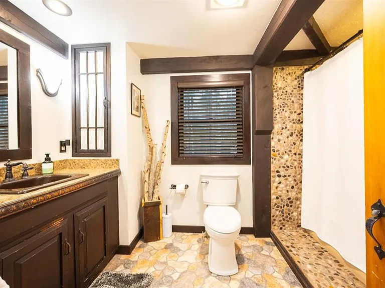 115 Jackson Schoolhouse Rd — Photo 15