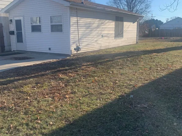 440 E Gridley St, Bushnell, IL 61422