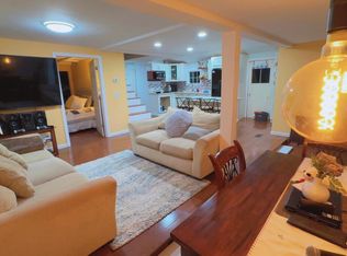 54 Mountain Road, Woodbury, CT 06798