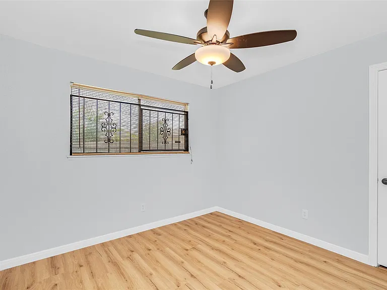 11018 Long Gate Dr — Photo 25