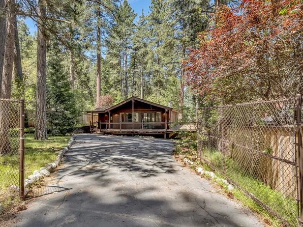 26801 Canyon Dr, Idyllwild, CA 92549
