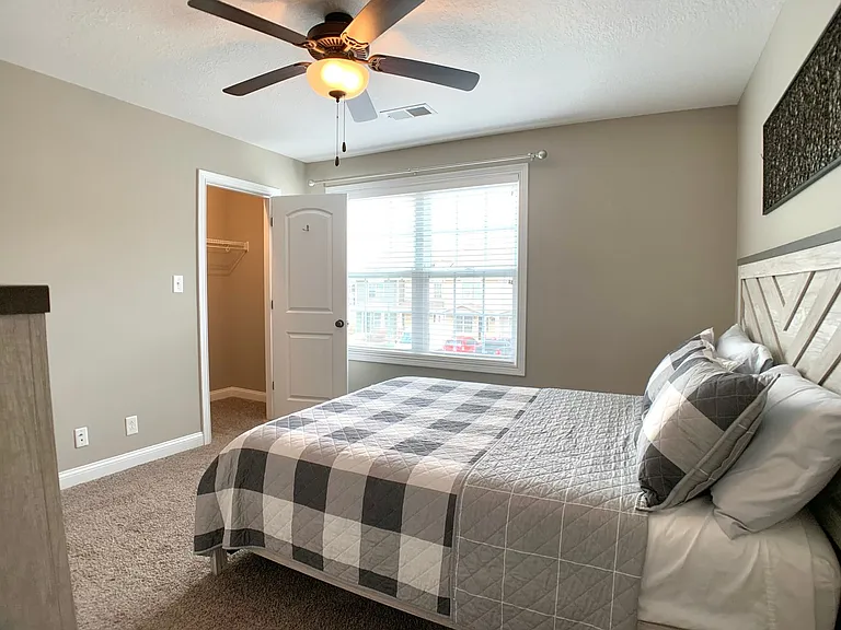 364 Sam Houston Cir — Photo 25