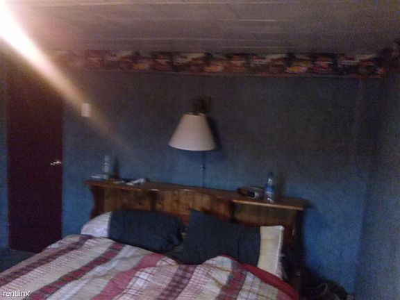bedroom 1 (2)