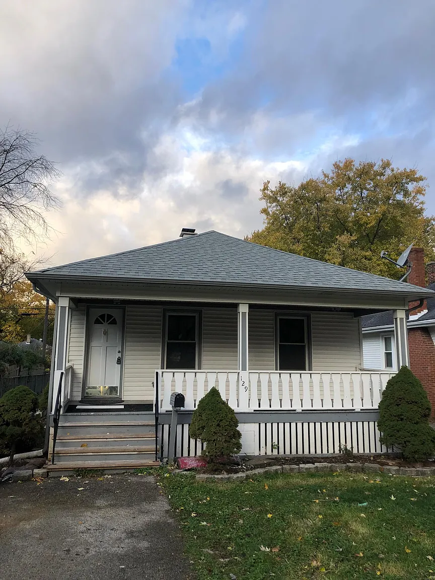 129 S Park Rd photo 1