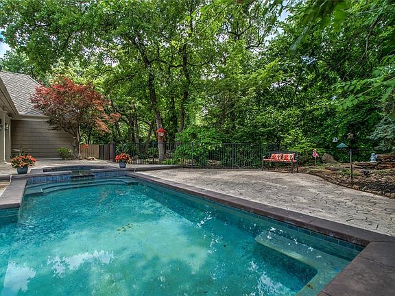 4th image of 4109 Copper Rock Dr