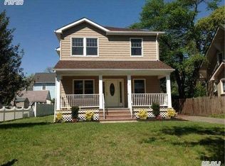 113 Carman Ave, East Rockaway, NY 11518