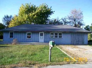 310 Renee Ln, Garden City, MO 64747