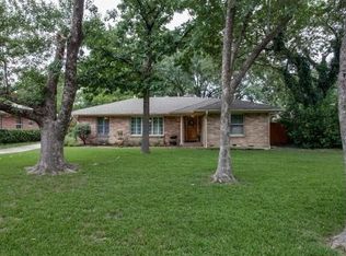 11065 Milhof Dr, Dallas, TX 75228
