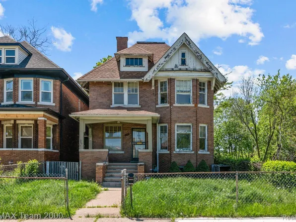 2187 Harding St, Detroit, MI 48214