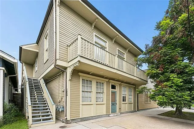 7530 Freret St — Photo 2