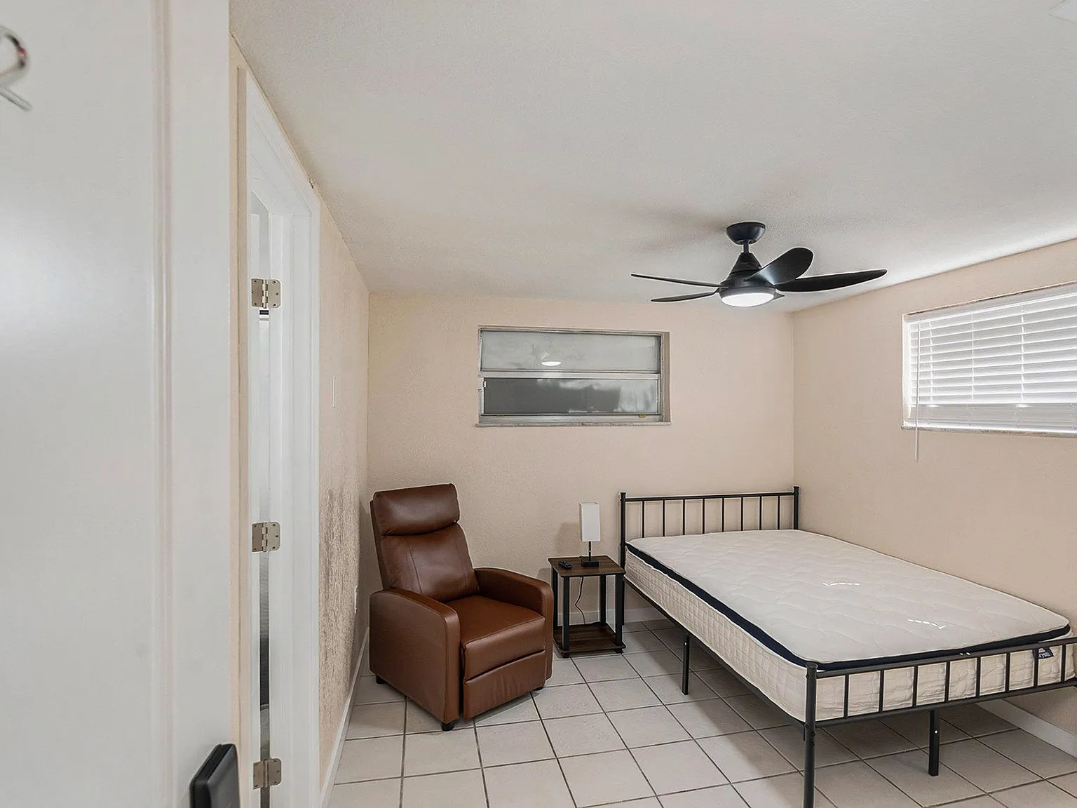 4 bed, 3.0 bath, 1513 sqft, $1,148 — Photo 1